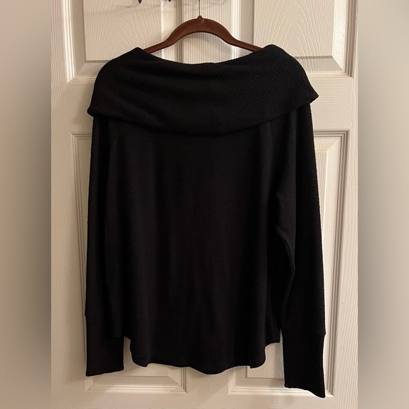 RAFAELLA~BLACK OFF THE SHOULDER~ BLOUSE~LG - Picture 9 of 11